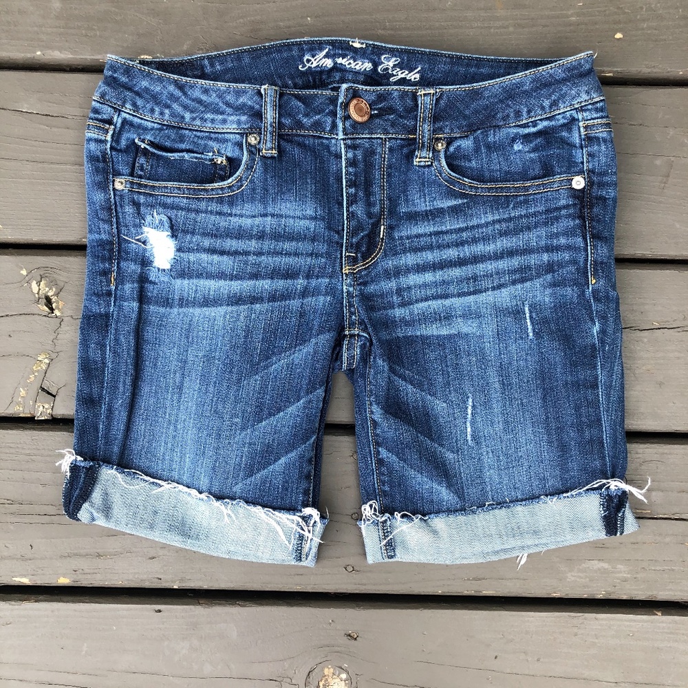 AE Distressed Bermuda Short